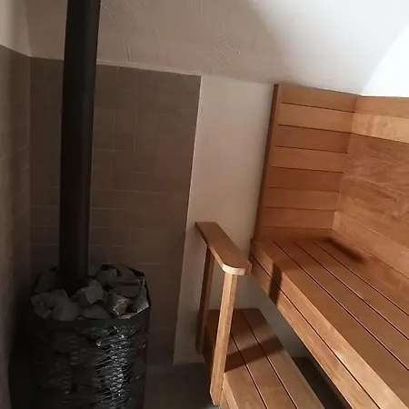 Holiday Vikendica Juula